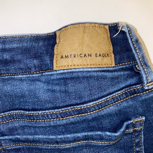 selling because they are too small on me now. - Picture 4 of 6